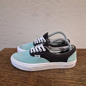 Vans Men's Black and Blue Sneakers